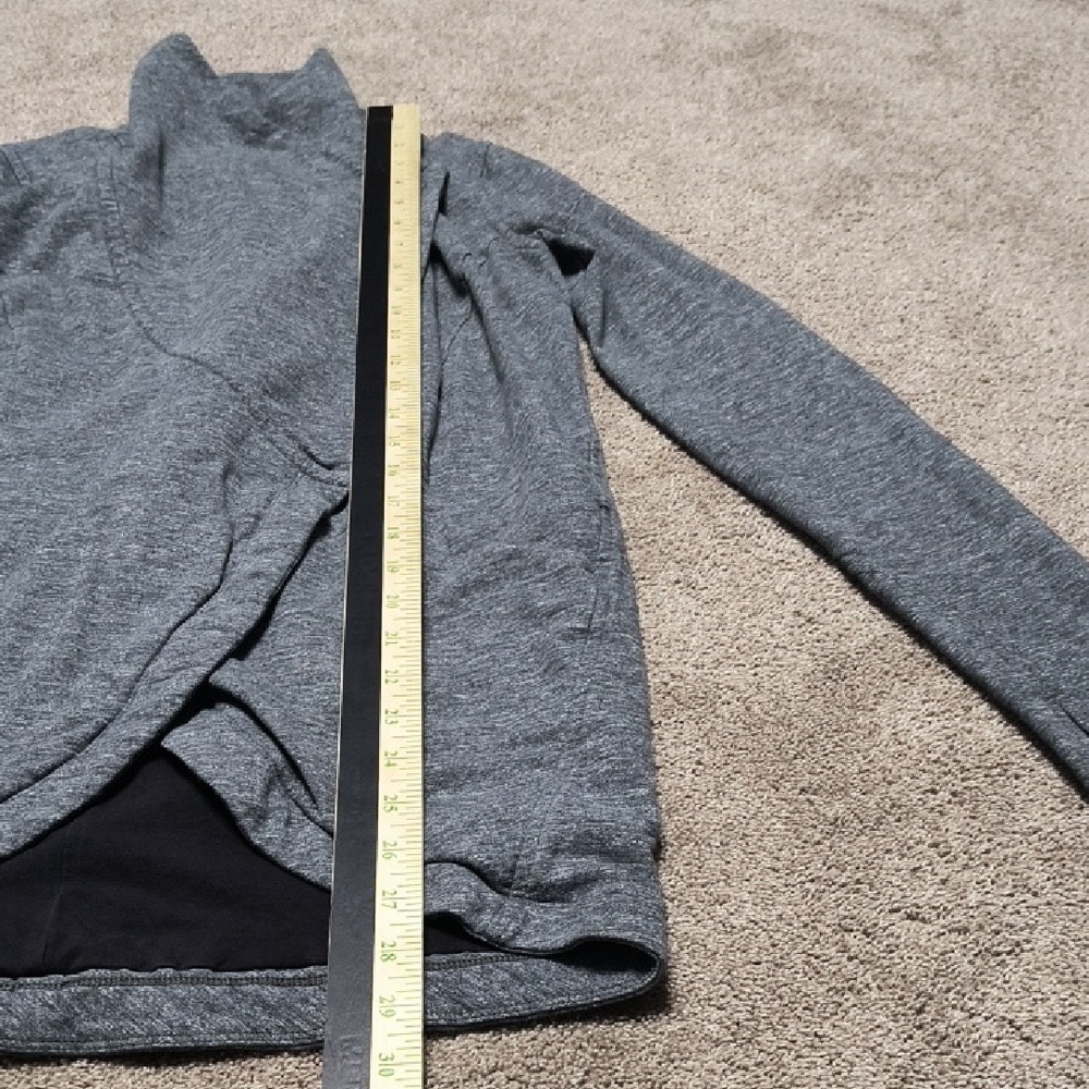 lululemon athletica Heather Gray Cardigan - Picture 4 of 7